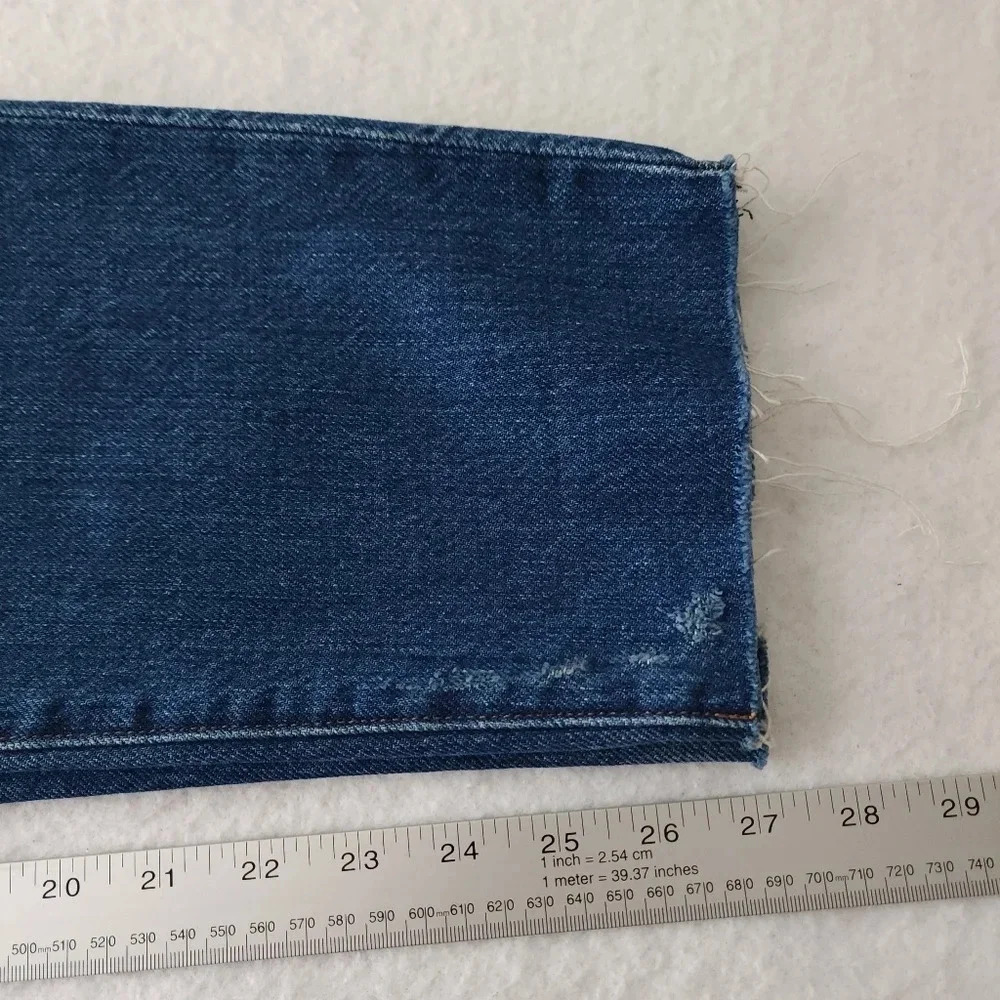 J Brand Johnny Mid-Rise Boy Fit Jeans - Picture 9 of 9